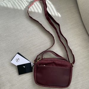 Herschel mini crossbody